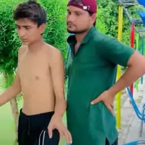 pakistani bottom whatsapp